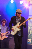 Photo 5602: Brodie  Graham  Band at Caloundra Music Festival 2013