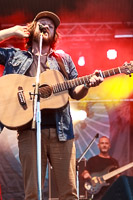 Photo 4677: Busby  Marou at Caloundra Music Festival 2013